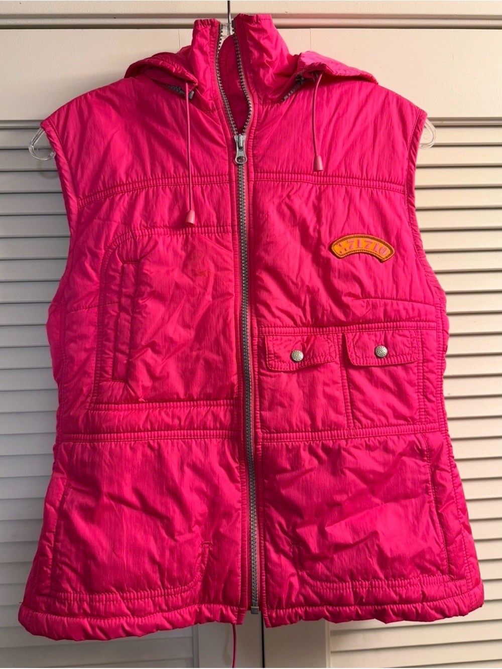 Oilily girls pink hooded puffer vest L/XL